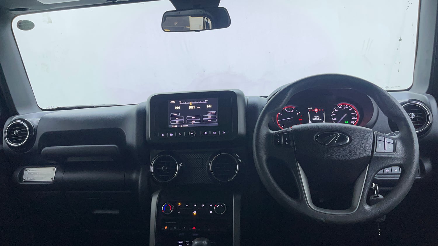 Used 2022 mahindra Thar LX Hard Top Petrol AT 4WD Petrol Automatic interior DASHBOARD VIEW
