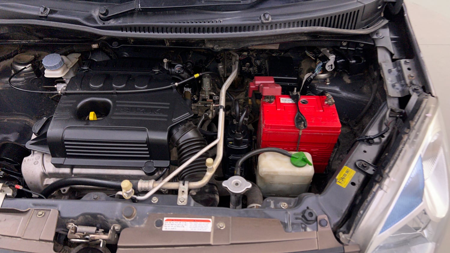 Used 2015 Maruti Suzuki Wagon R VXI Petrol Manual engine ENGINE LEFT SIDE VIEW