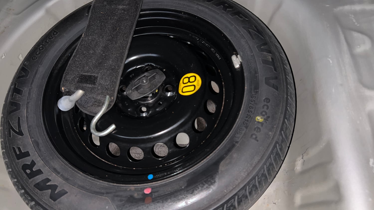 Used 2019 Maruti Suzuki Baleno Zeta Petrol Manual tyres SPARE TYRE VIEW