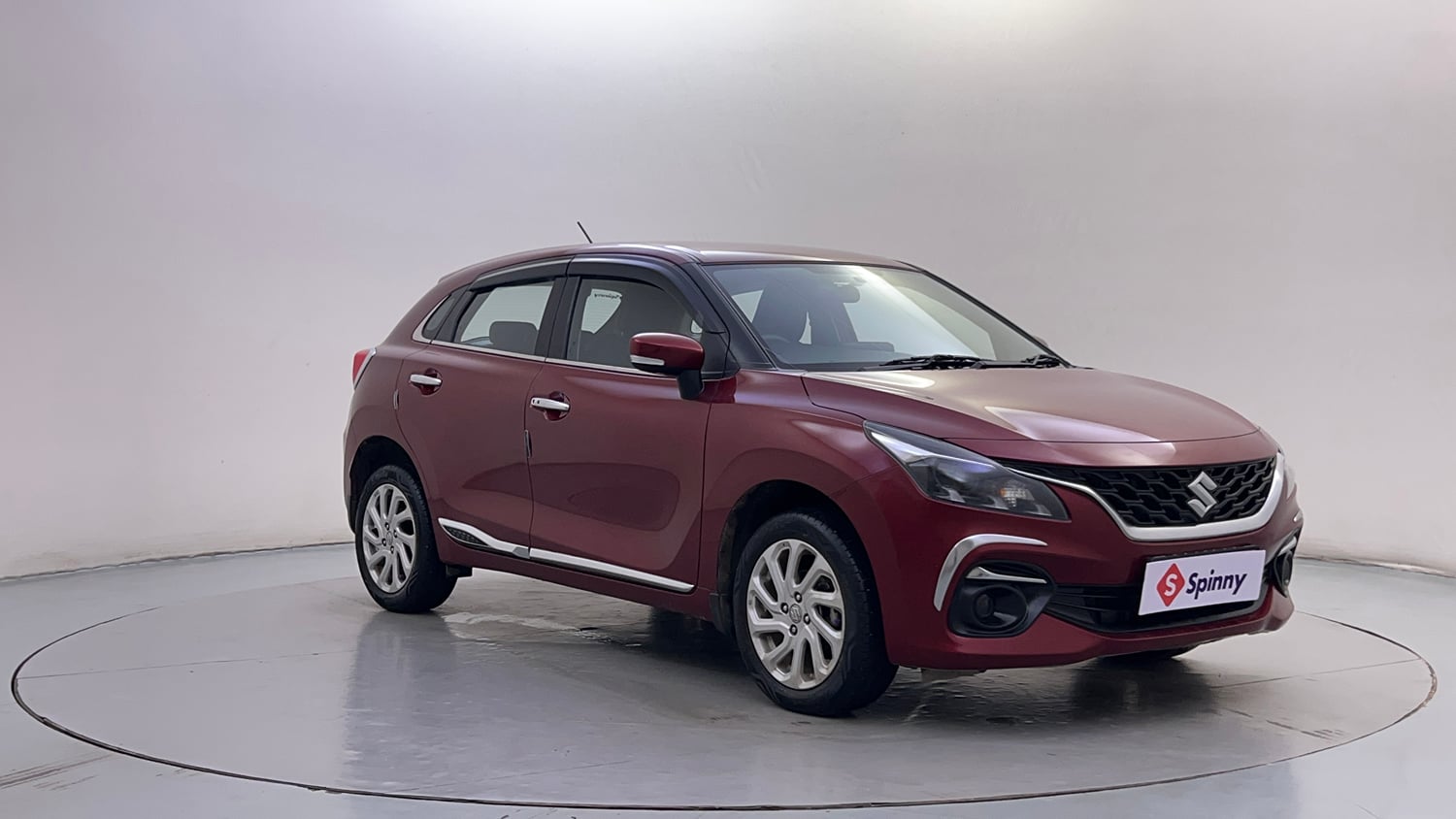 Used 2024 Maruti Suzuki Baleno Zeta AGS Petrol Automatic exterior RIGHT FRONT CORNER VIEW