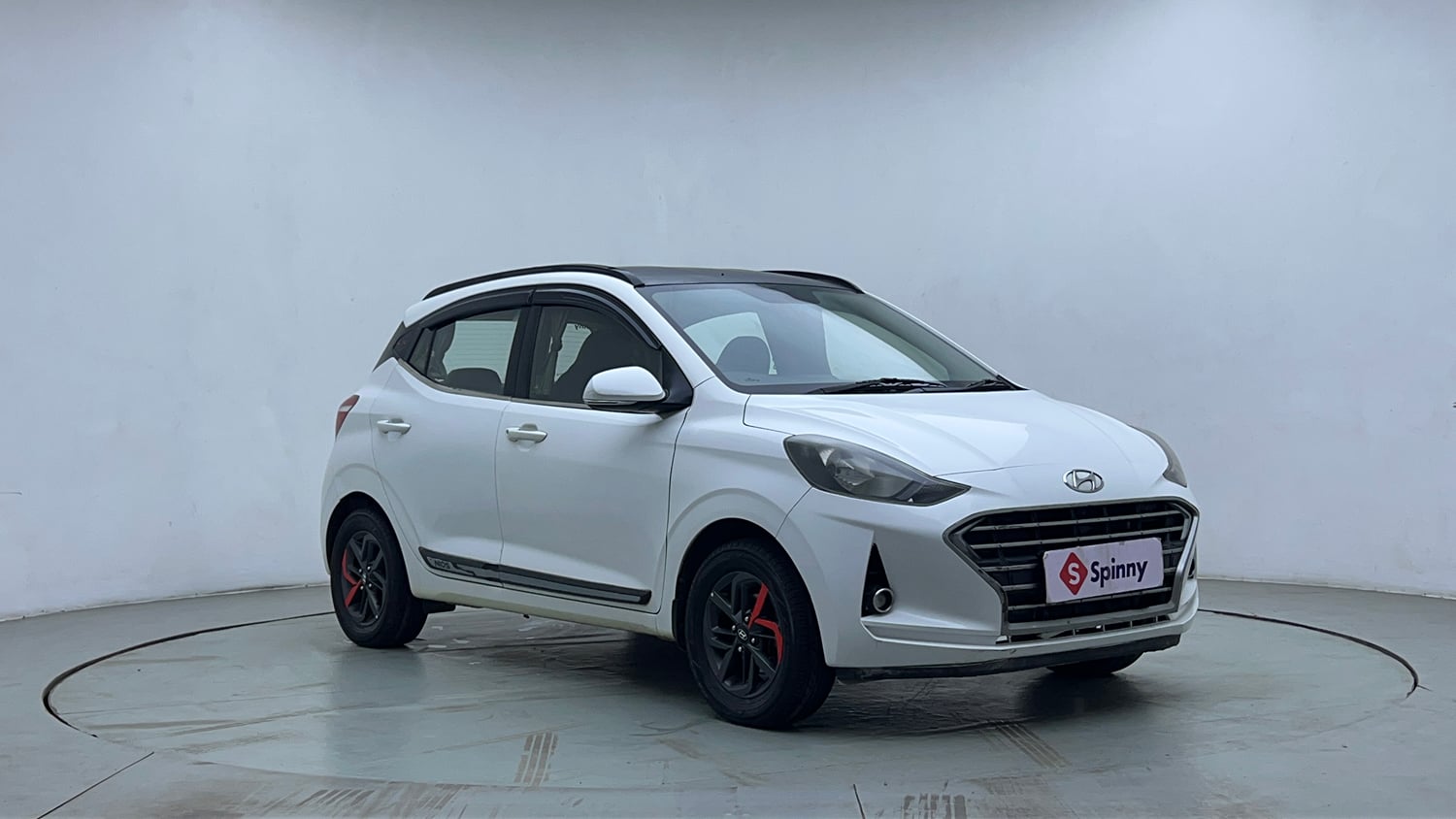 Used 2020 Hyundai Grand i10 Nios Sportz 1.2 Kappa VTVT Petrol Manual exterior RIGHT FRONT CORNER VIEW