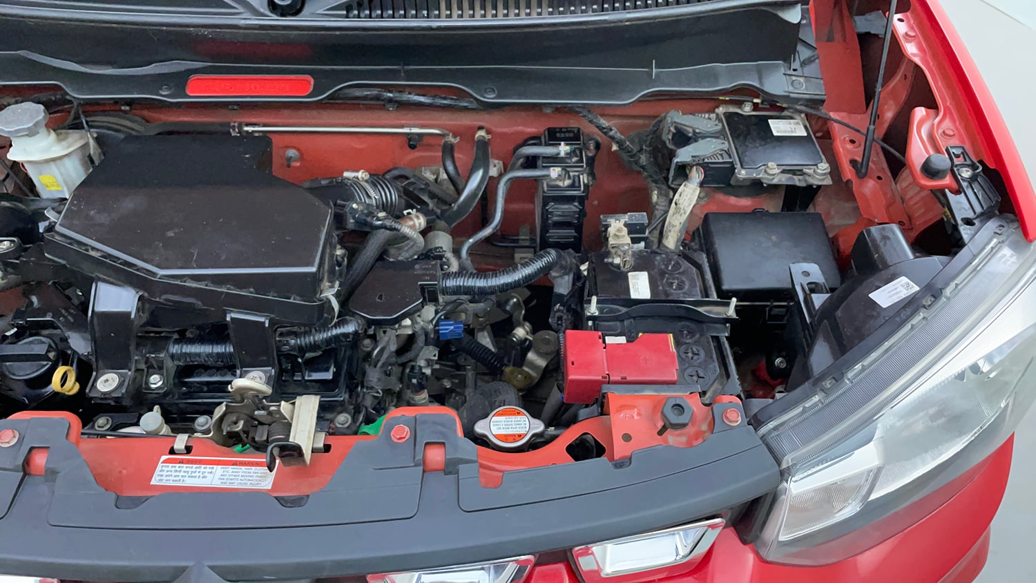 Used 2023 Maruti Suzuki S-Presso Vxi Plus Petrol Manual engine ENGINE LEFT SIDE VIEW