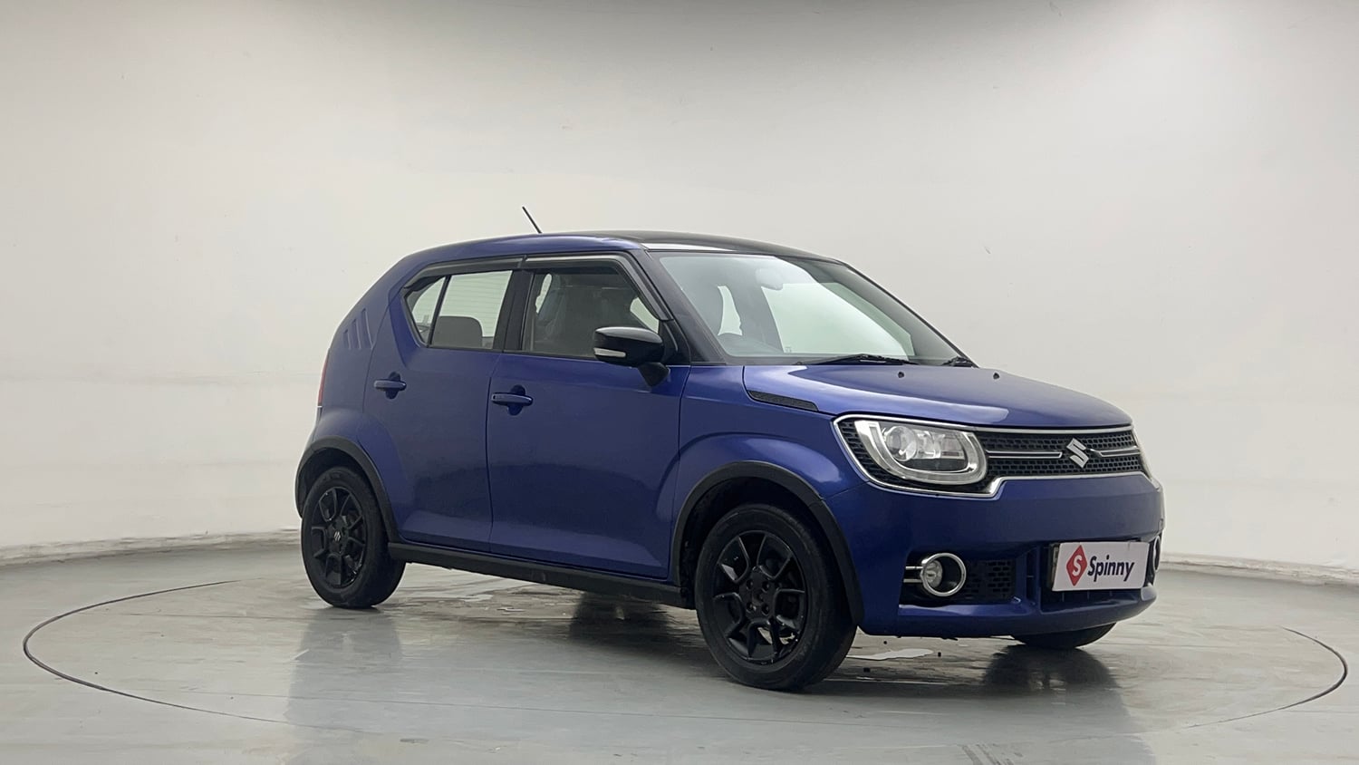 Used 2017 Maruti Suzuki Ignis Alpha 1.2 MT Petrol Manual exterior RIGHT FRONT CORNER VIEW