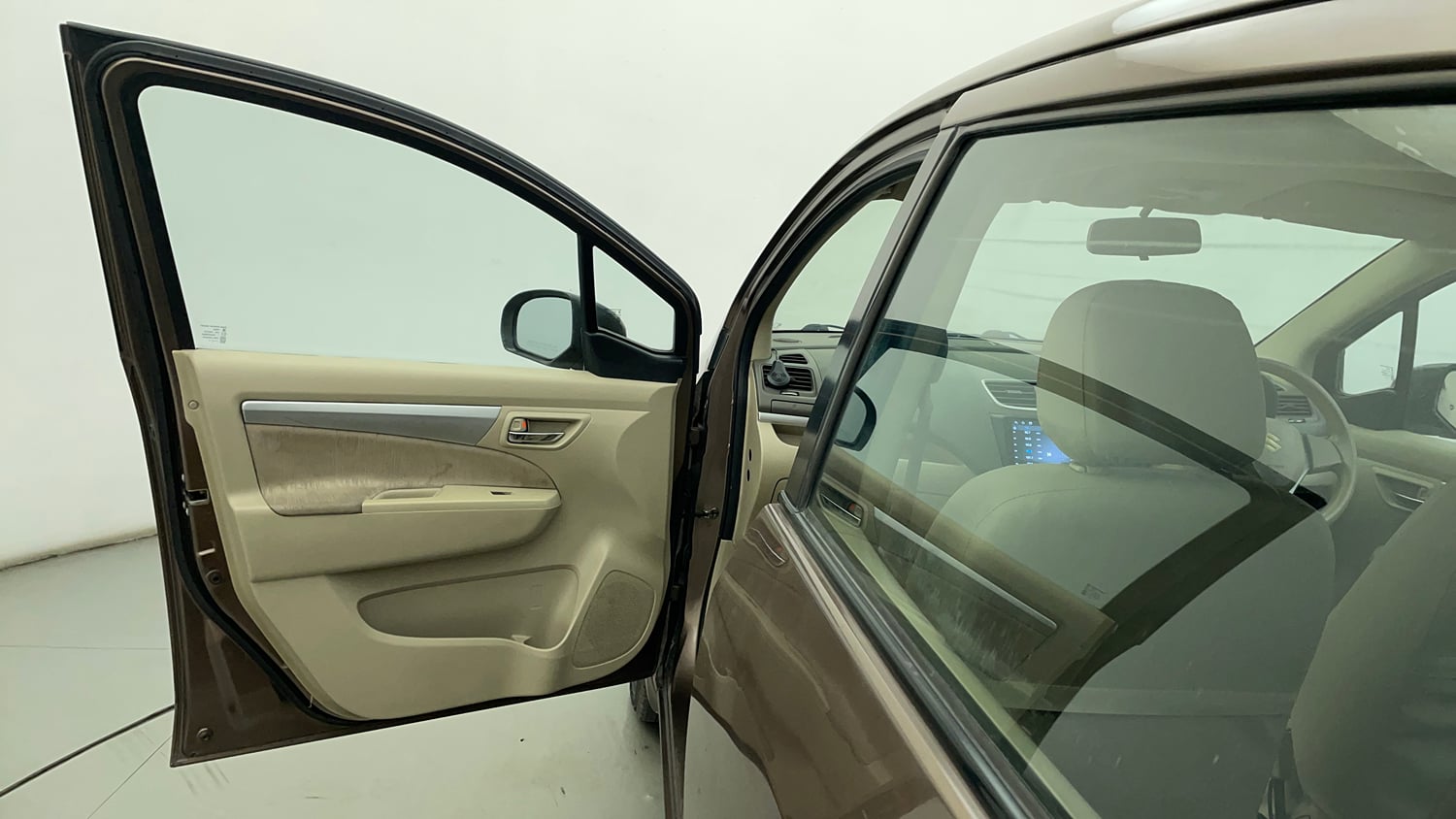Used 2013 Maruti Suzuki Ertiga ZXi Petrol Manual interior LEFT FRONT DOOR OPEN VIEW