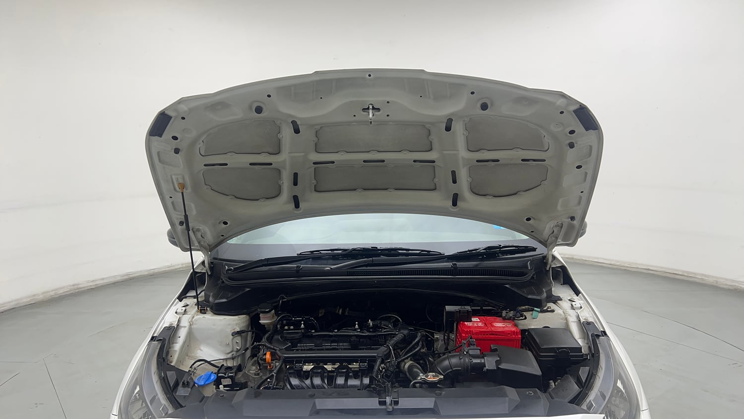 Used 2021 Hyundai i20 Sportz 1.2 MT Petrol Manual engine ENGINE & BONNET OPEN FRONT VIEW