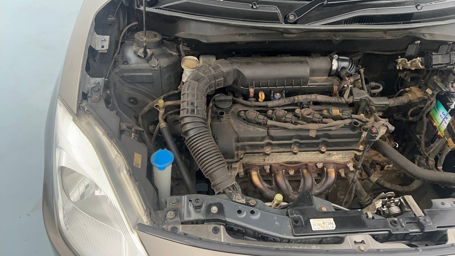 Used 2018 Maruti Suzuki Dzire VXi Petrol Manual engine ENGINE RIGHT SIDE VIEW
