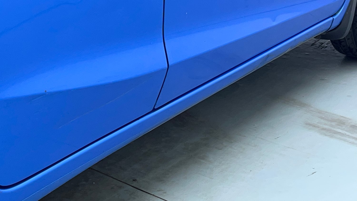 Used 2014 Honda Brio EX MT Petrol Manual dents MINOR DENT
