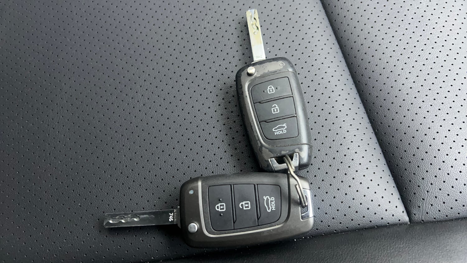 Used 2018 Hyundai Verna EX 1.6 VTVT AT Petrol Automatic extra CAR KEY VIEW