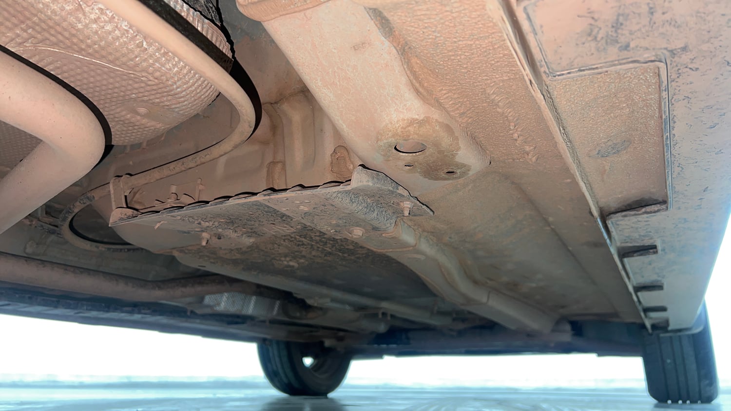 Used 2021 Hyundai i20 Sportz 1.2 MT Petrol Manual extra REAR RIGHT UNDERBODY VIEW