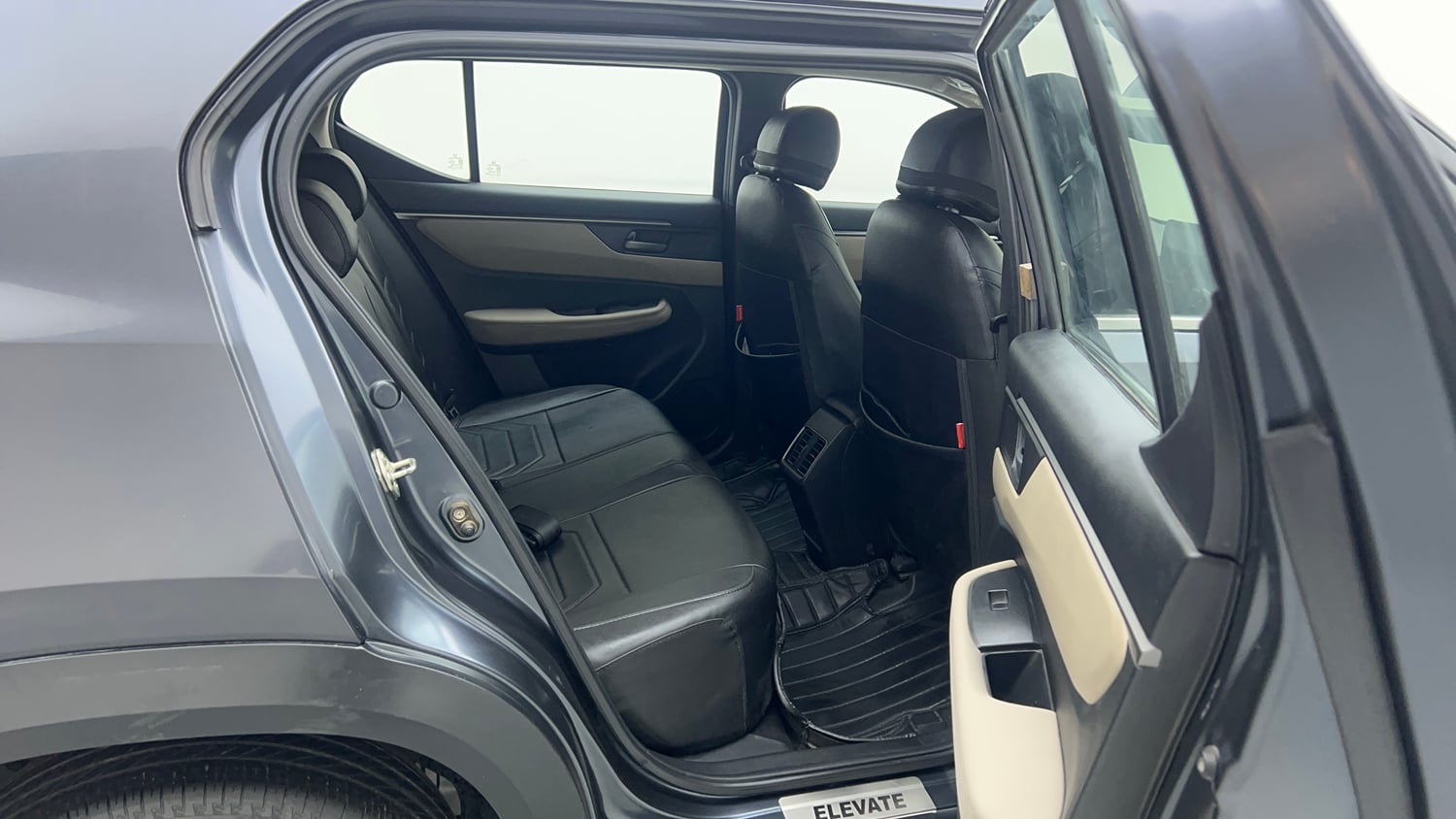 Used 2024 Honda Elevate VX CVT Petrol Automatic interior RIGHT SIDE REAR DOOR CABIN VIEW