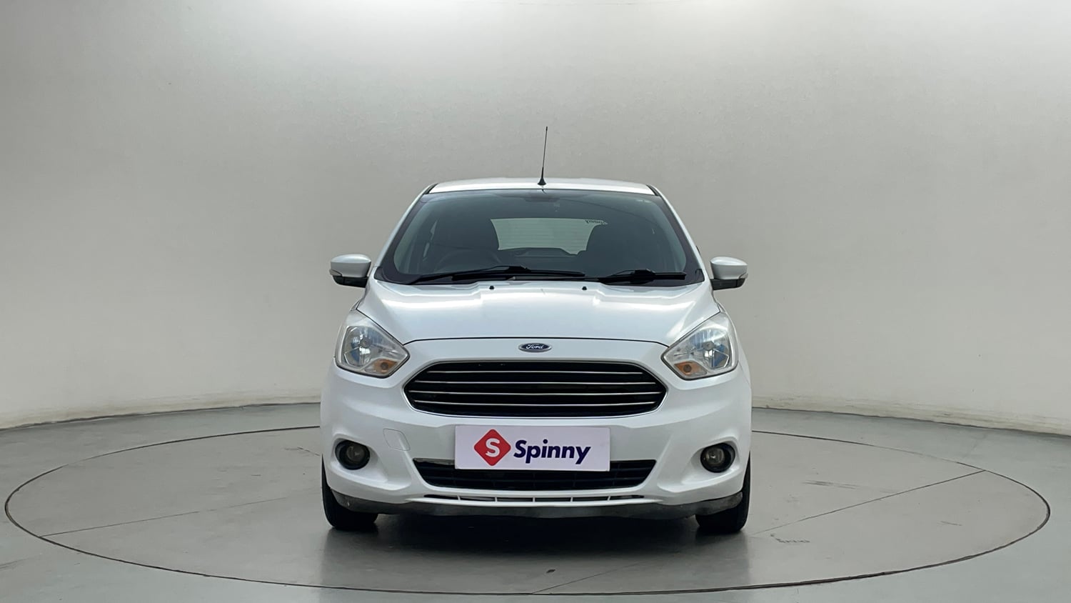 Used 2017 Ford Figo Titanium 1.5 Ti-VCT AT Petrol Automatic exterior FRONT VIEW