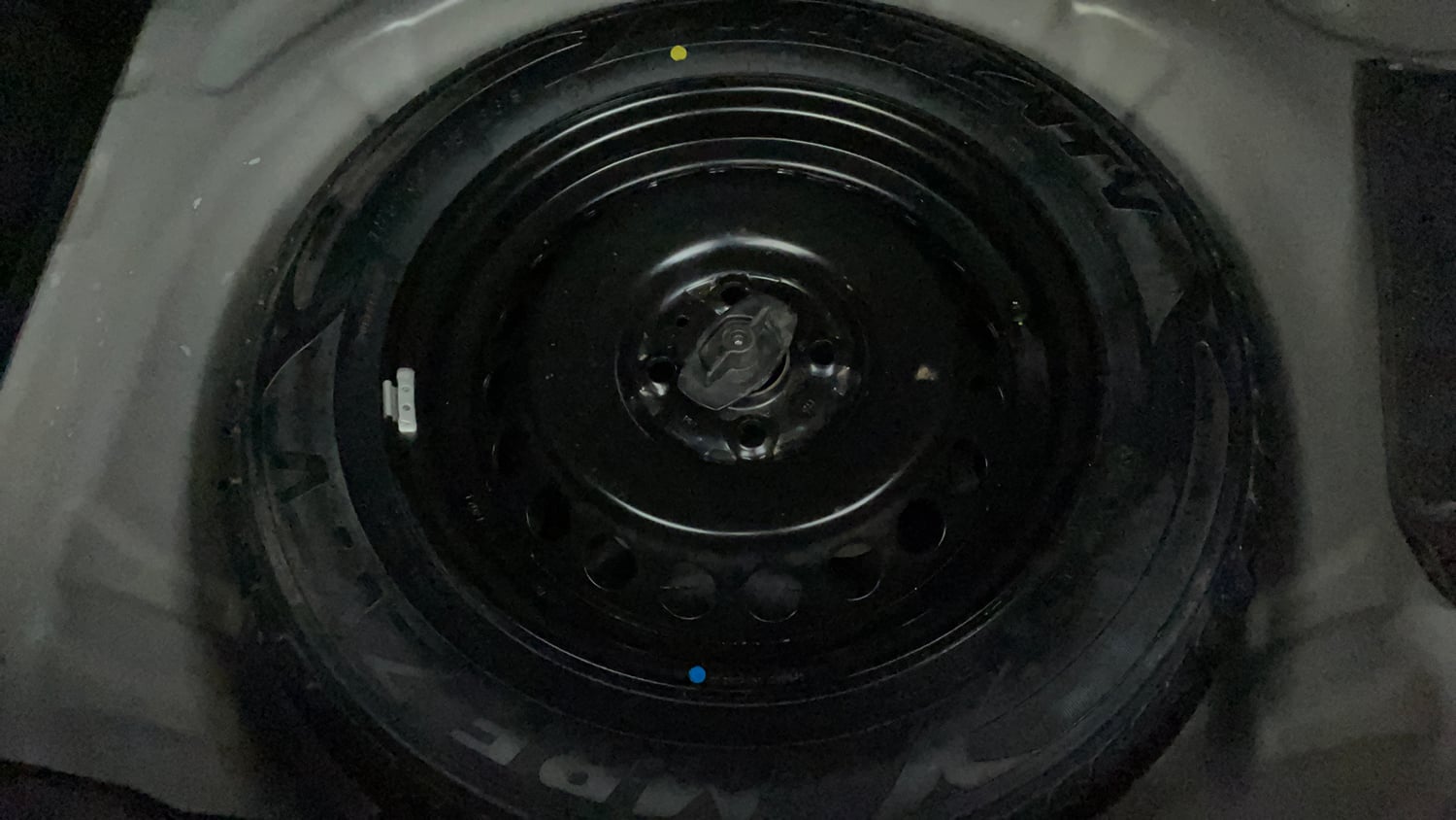 Used 2017 Maruti Suzuki Baleno Delta 1.2 Petrol Manual tyres SPARE TYRE VIEW