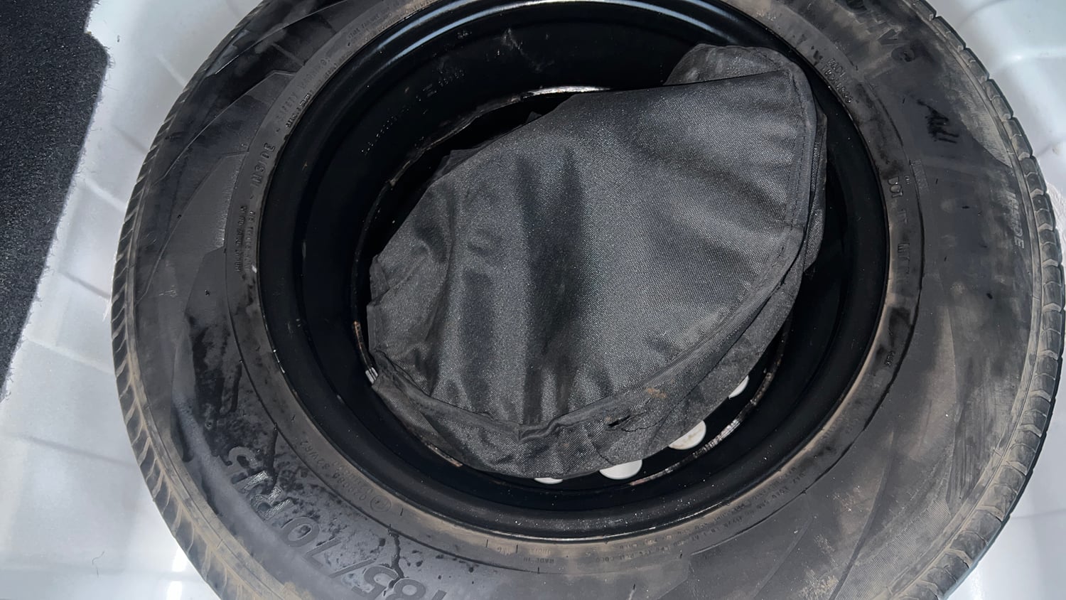 Used 2023 Tata Punch Accomplished MT Petrol Manual tyres SPARE TYRE VIEW