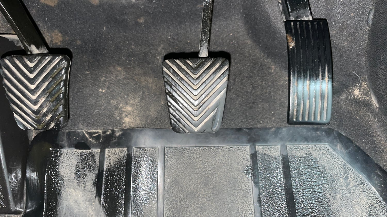 Used 2017 Hyundai Elite i20 Sportz 1.2 Petrol Manual interior PEDALS VIEW
