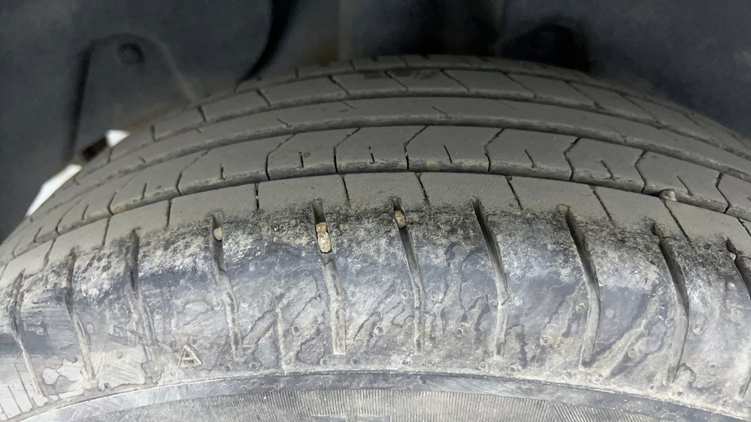 Used 2023 Hyundai Creta S 1.5 Petrol Petrol Manual tyres RIGHT REAR TYRE TREAD VIEW