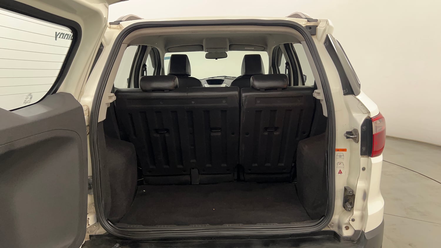 Used 2014 Ford EcoSport Titanium 1.5 TDCi (Opt) Diesel Manual interior DICKY INSIDE VIEW