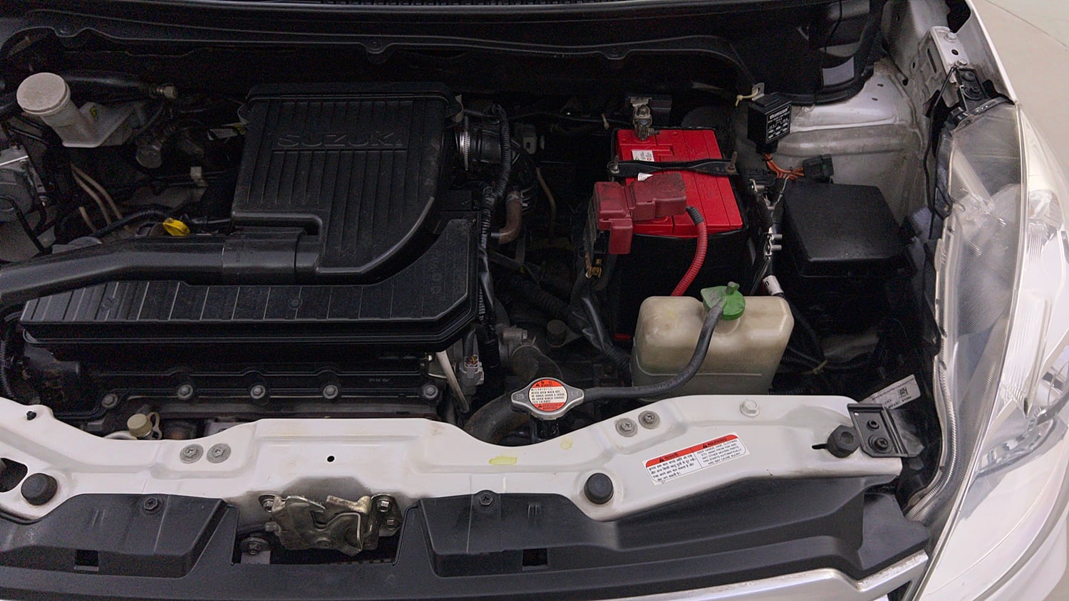 Used 2016 Maruti Suzuki Ertiga ZXI Petrol Manual engine ENGINE LEFT SIDE VIEW