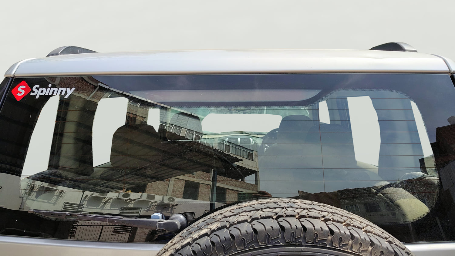Used 2017 Mahindra TUV300 T8 mHAWK100 Diesel Manual exterior BACK WINDSHIELD VIEW