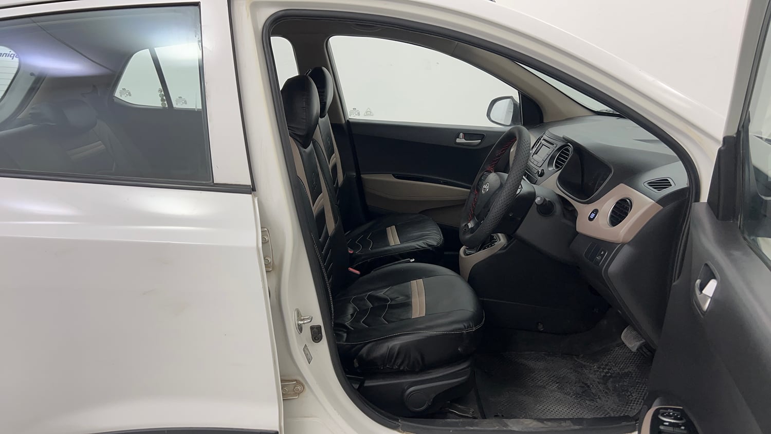 Used 2014 Hyundai Grand i10 Asta AT 1.2 Kappa VTVT Petrol Automatic interior RIGHT SIDE FRONT DOOR CABIN VIEW