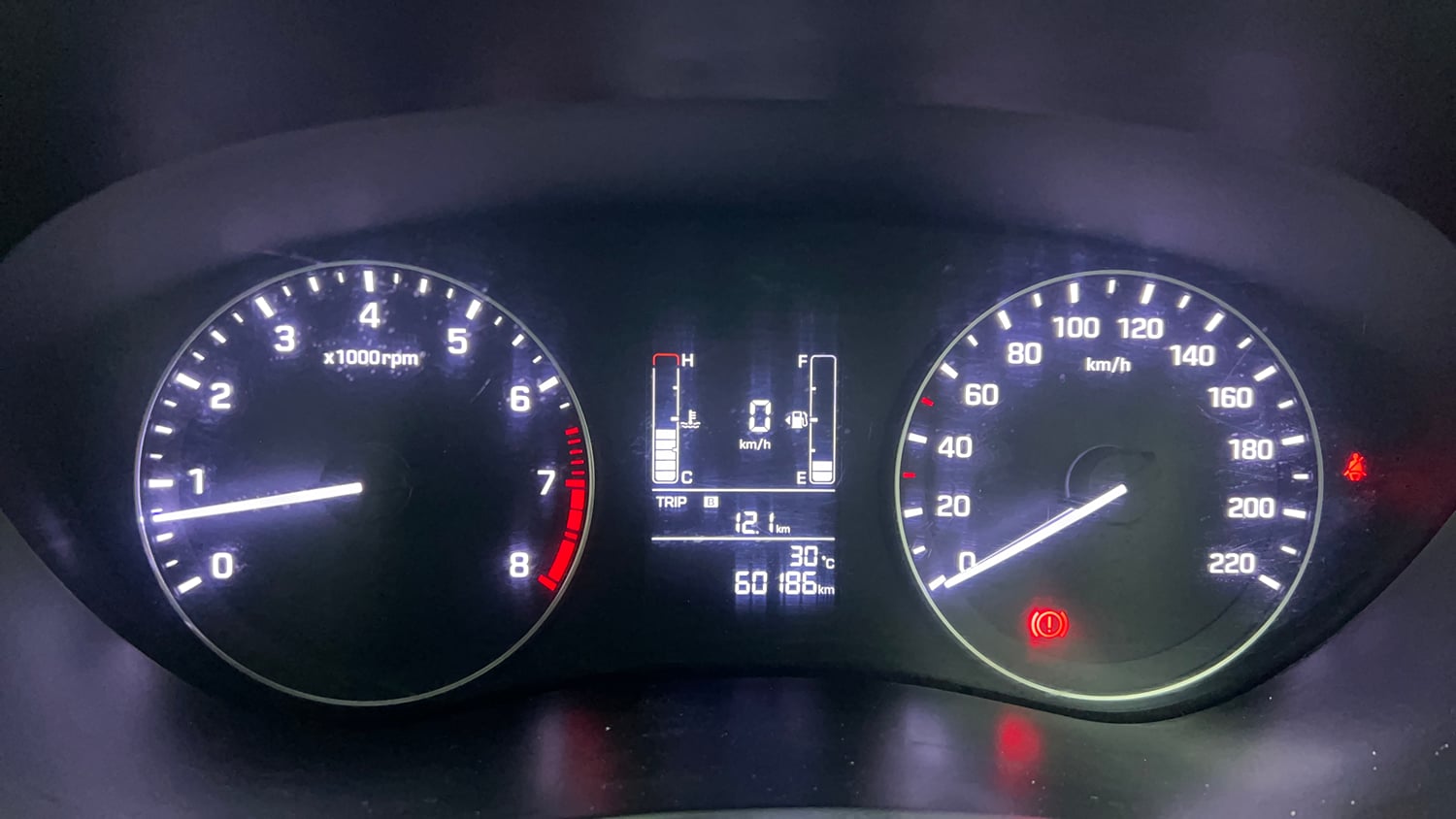 Used 2015 Hyundai Elite i20 Sportz 1.2 Petrol Manual interior CLUSTERMETER VIEW