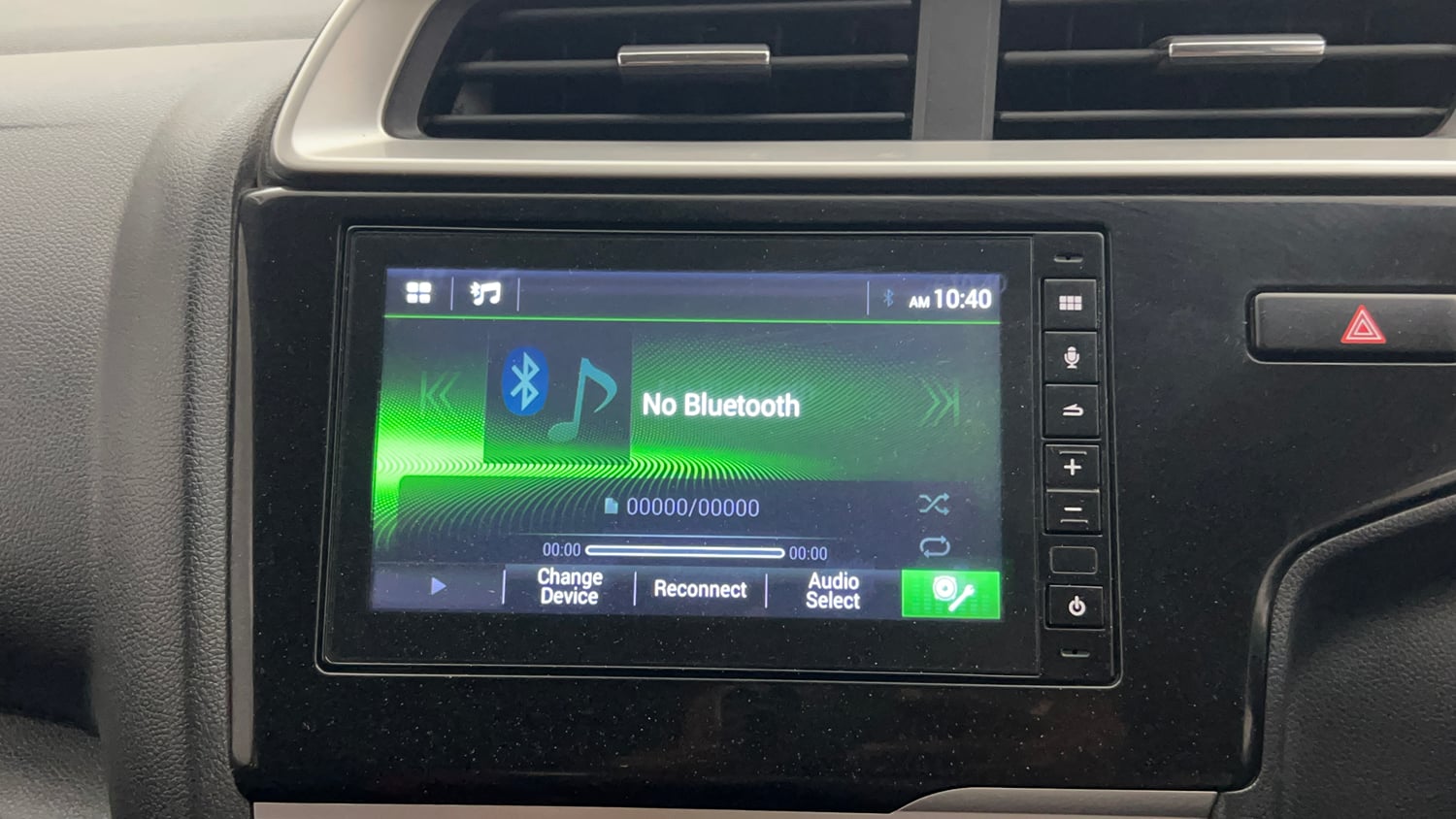 Used 2021 Honda WR-V SV MT Diesel Diesel Manual top_features Touch screen infotainment system