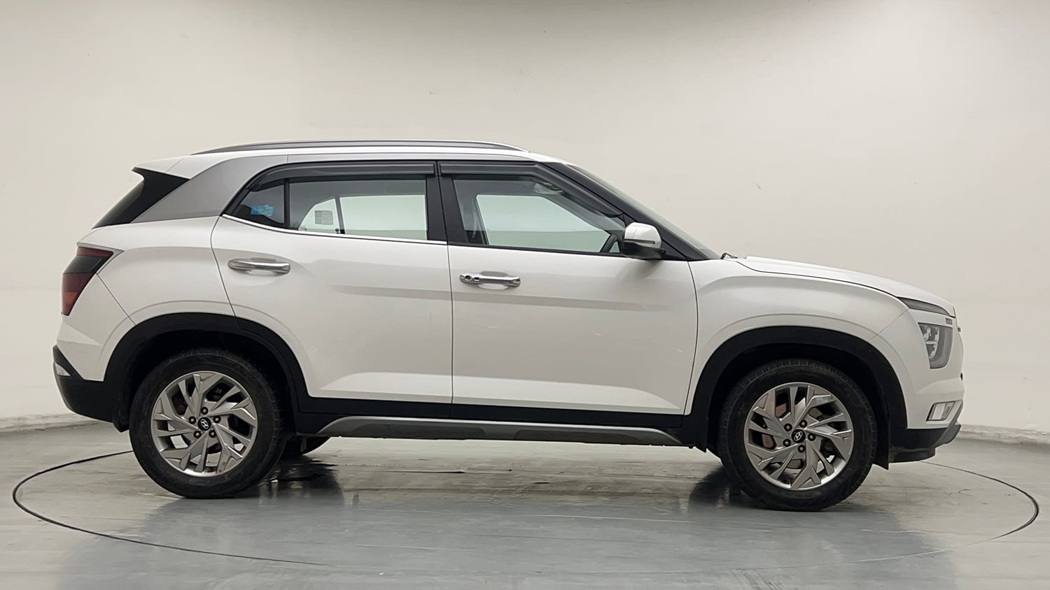 Used 2022 Hyundai Creta SX 1.5 Petrol Executive Petrol Manual exterior RIGHT SIDE VIEW
