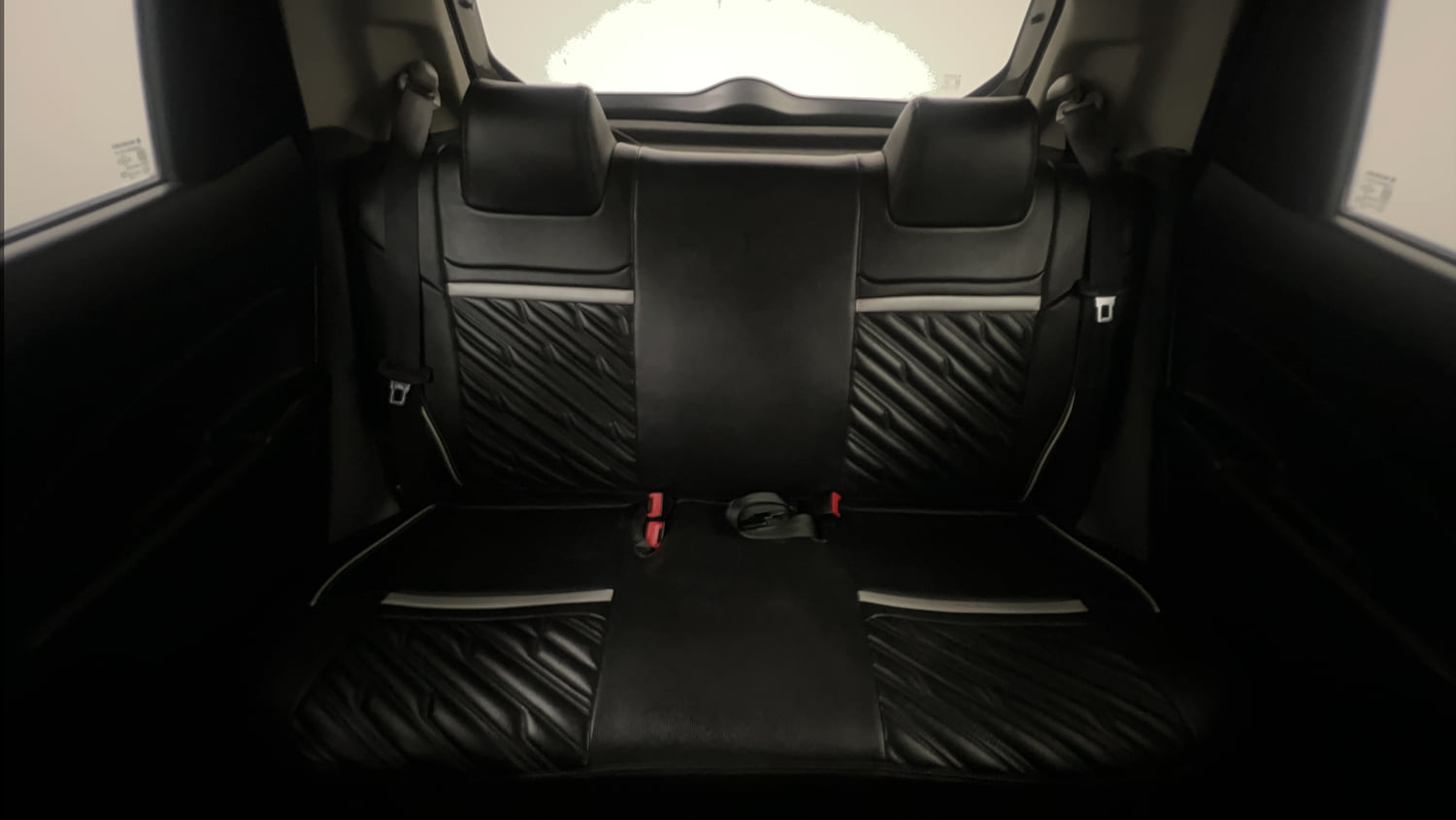 Used 2021 Maruti Suzuki Swift VXi Petrol Manual interior REAR SEAT CONDITION VIEW