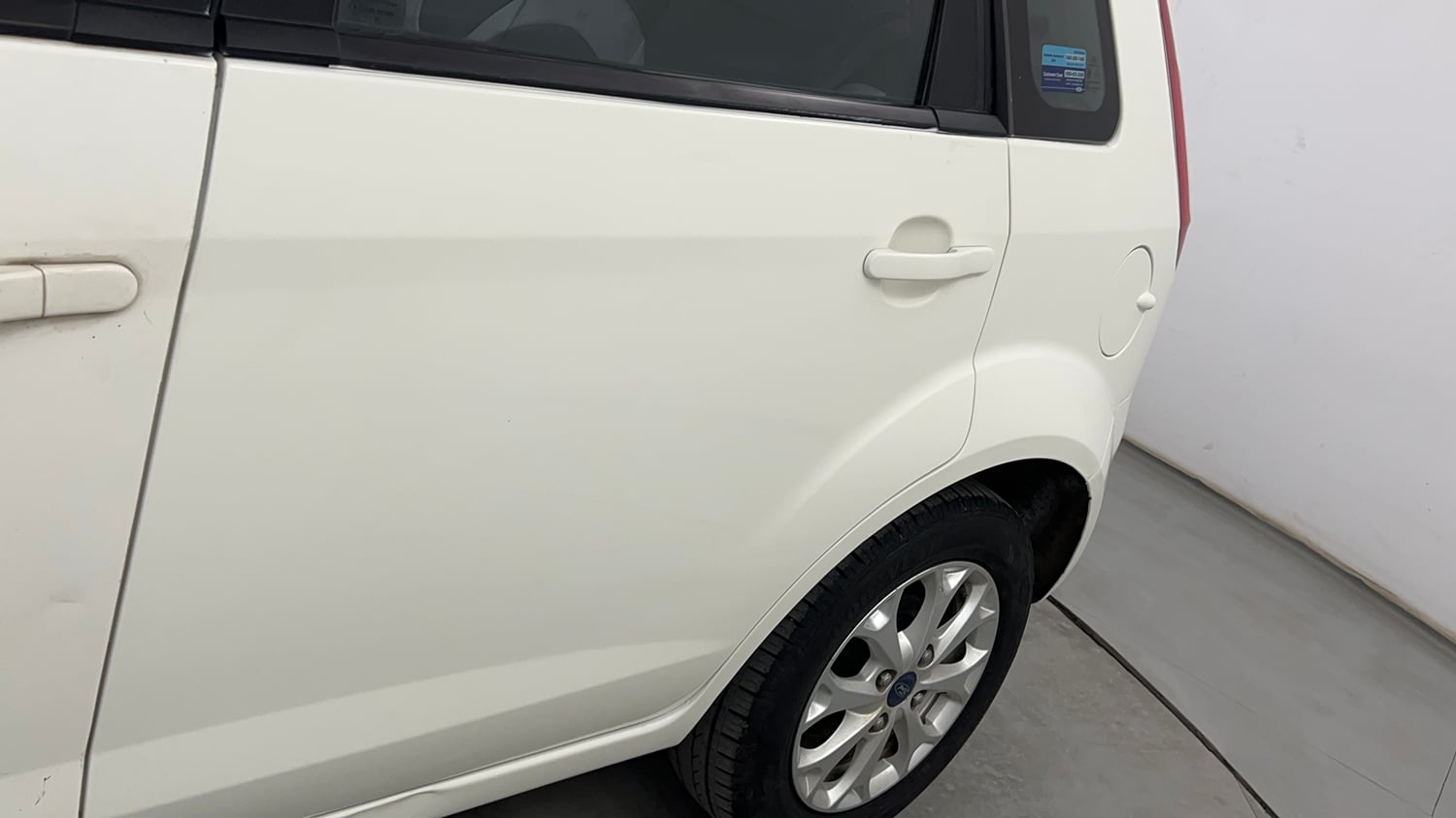 Used 2014 Ford Figo Duratec Petrol Titanium 1.2 Petrol Manual dents MINOR SCRATCH