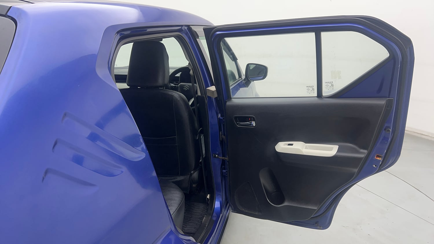 Used 2017 Maruti Suzuki Ignis Alpha 1.2 MT Petrol Manual interior RIGHT REAR DOOR OPEN VIEW