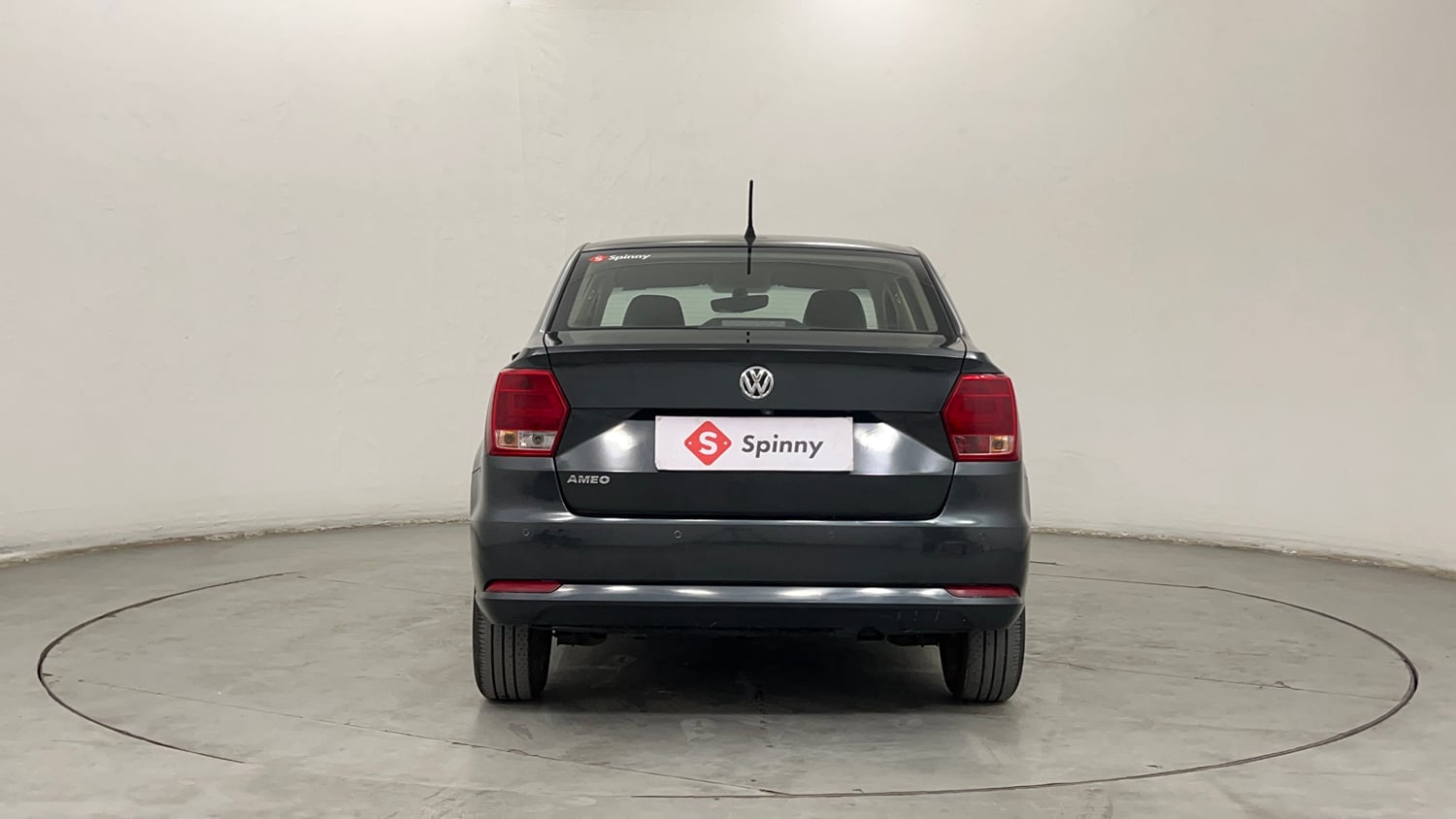Used 2016 Volkswagen Ameo Highline1.2L (P) Petrol Manual exterior BACK VIEW