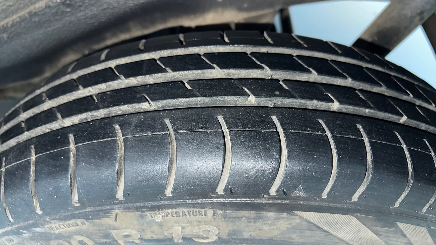 Used 2013 Maruti Suzuki Wagon R LXI CNG Cng Manual tyres LEFT REAR TYRE TREAD VIEW