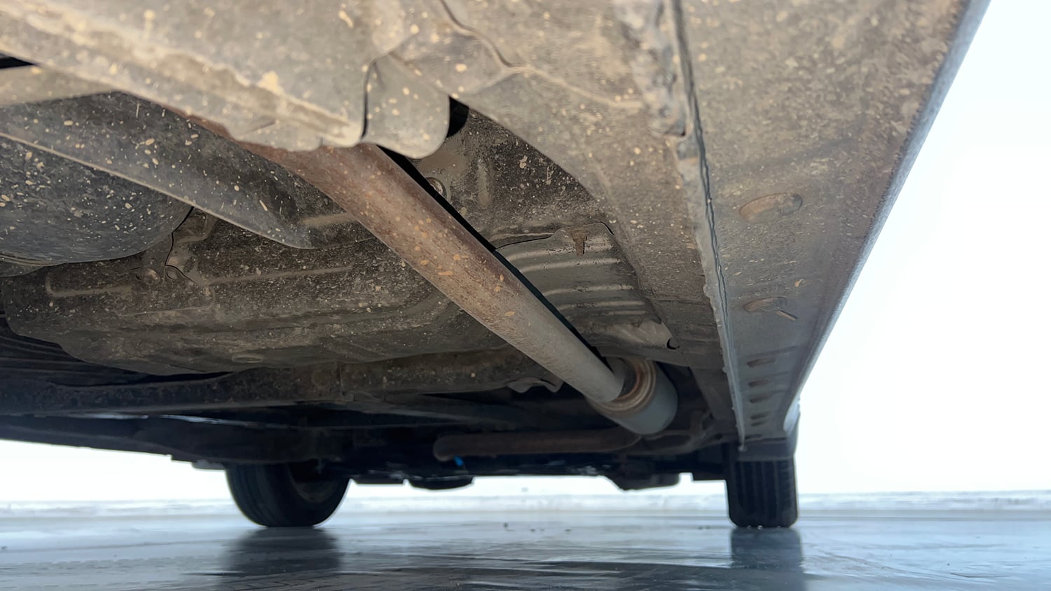 Used 2014 Honda City VX CVT Petrol Automatic extra REAR RIGHT UNDERBODY VIEW