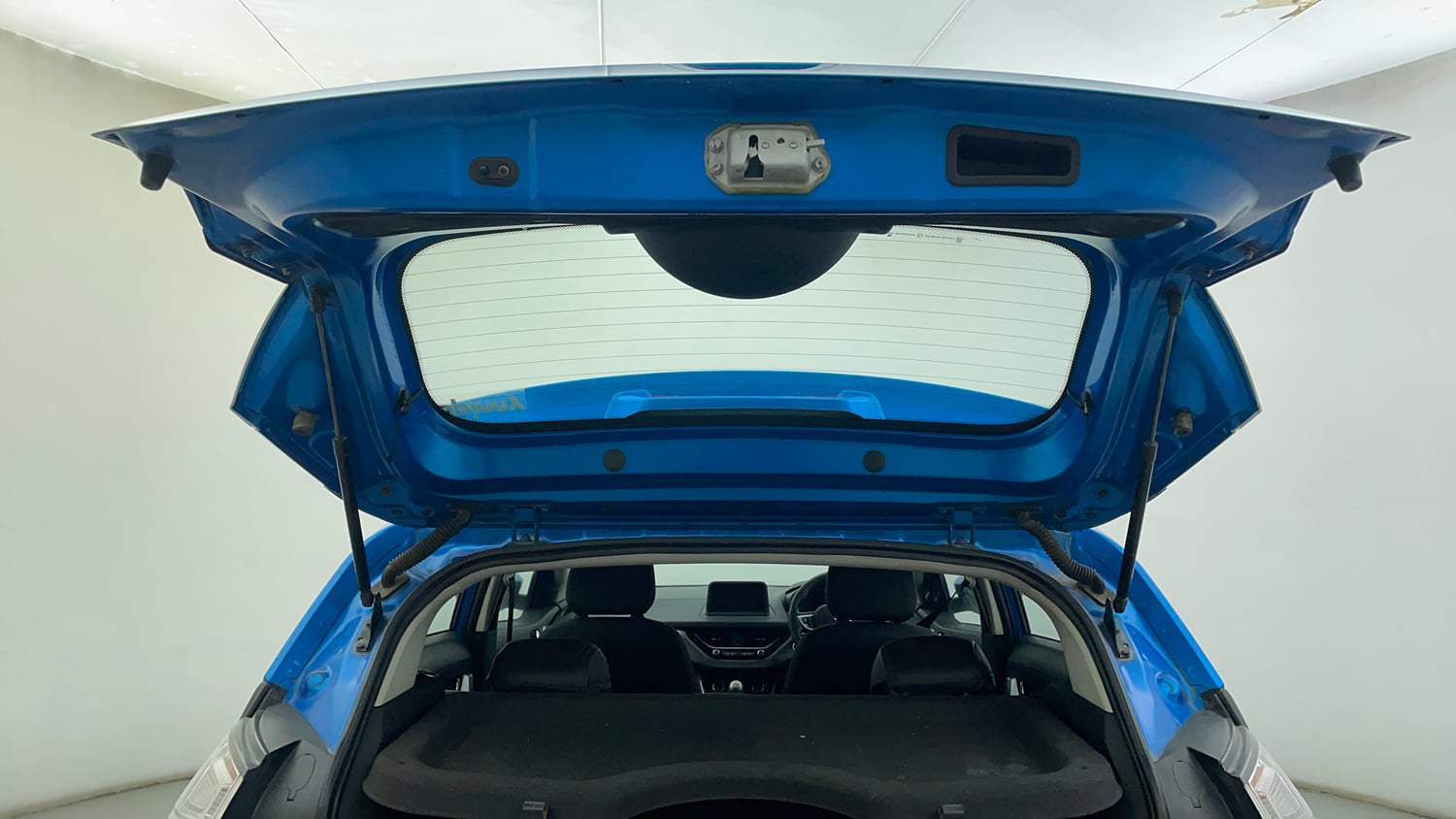 Used 2017 Tata Nexon XZ Plus Diesel Diesel Manual interior DICKY DOOR OPEN VIEW