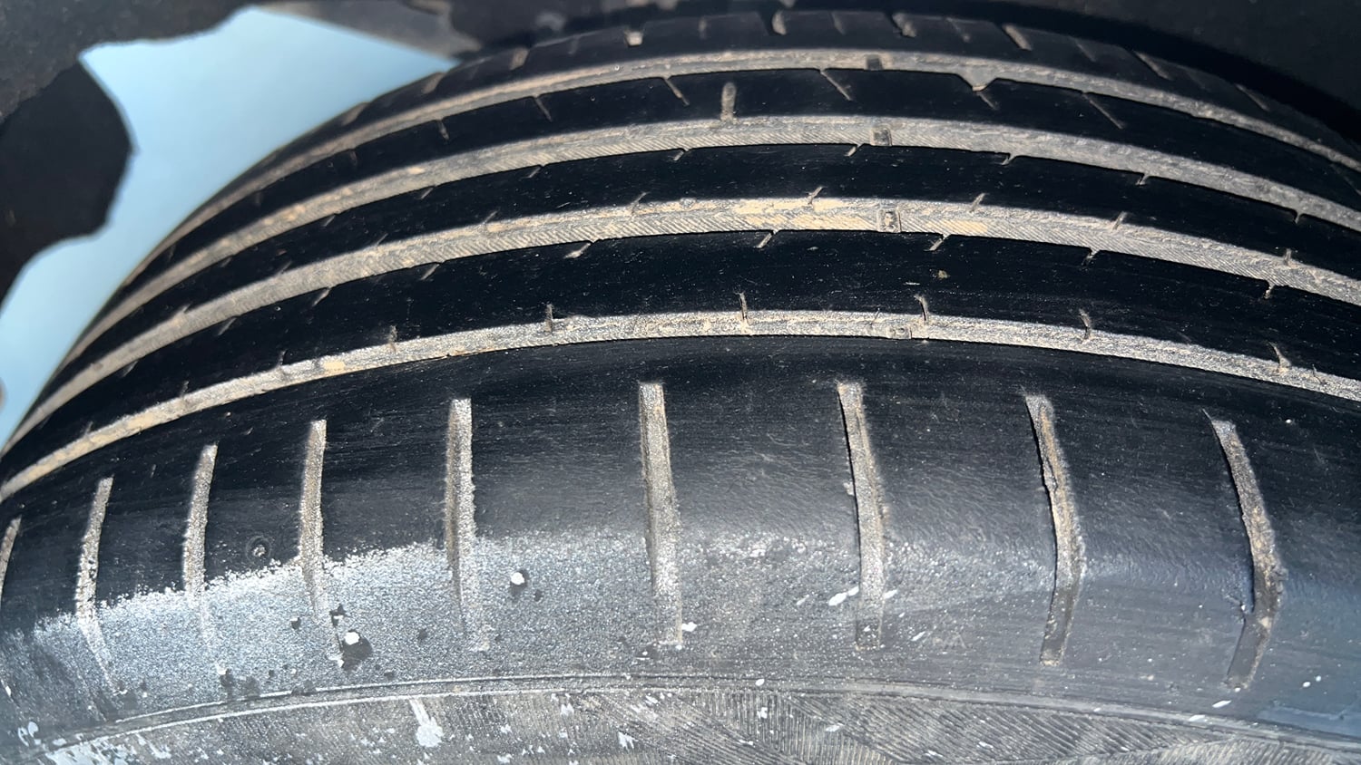 Used 2020 Maruti Suzuki Baleno Zeta Petrol Manual tyres RIGHT REAR TYRE TREAD VIEW