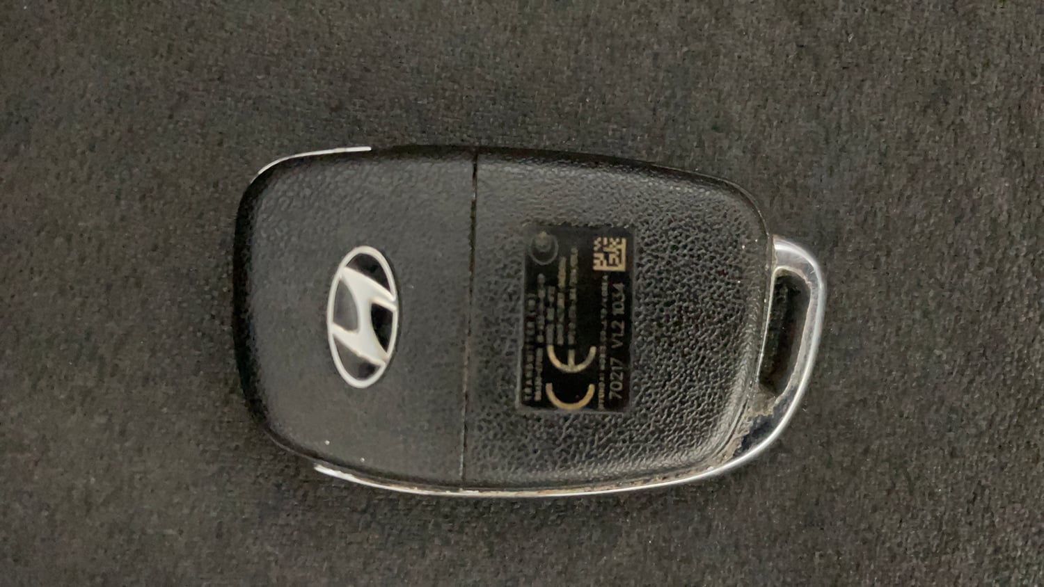 Used 2017 Hyundai Elite i20 Sportz 1.2 Petrol Manual extra CAR KEY VIEW