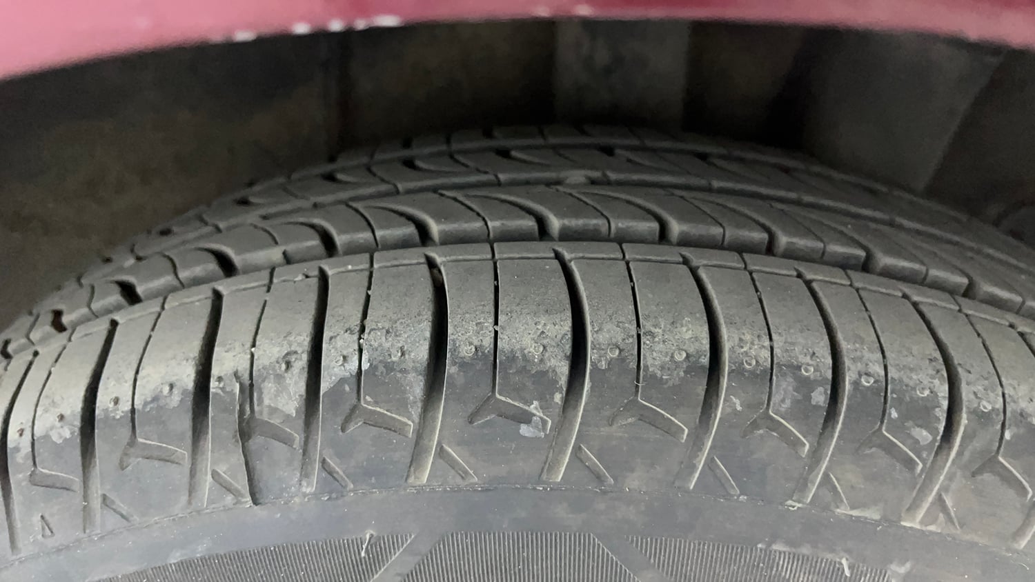 Used 2014 Hyundai Grand i10 Asta 1.2 Kappa VTVT Petrol Manual tyres LEFT REAR TYRE TREAD VIEW