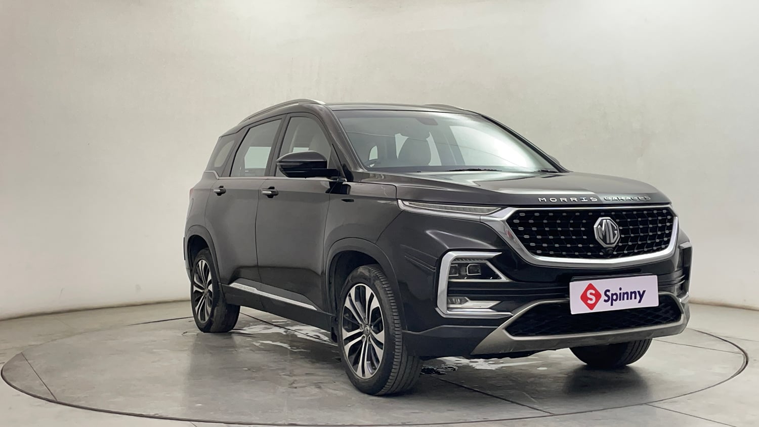 Used 2021 MG Motors Hector Sharp 1.5 Petrol CVT Petrol Automatic exterior RIGHT FRONT CORNER VIEW