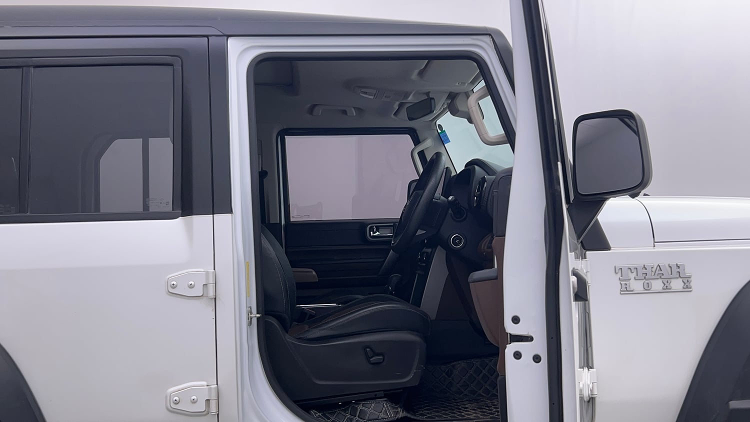 Used 2025 Mahindra Thar Roxx AX7 L Diesel AT 4WD Diesel Automatic interior RIGHT SIDE FRONT DOOR CABIN VIEW