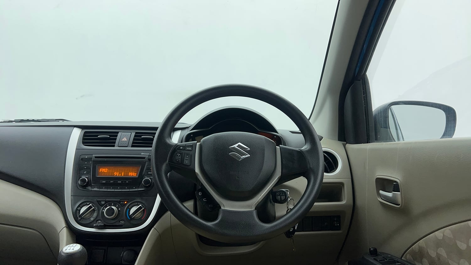 Used 2015 Maruti Suzuki Celerio ZXi Opt Petrol Manual interior STEERING VIEW