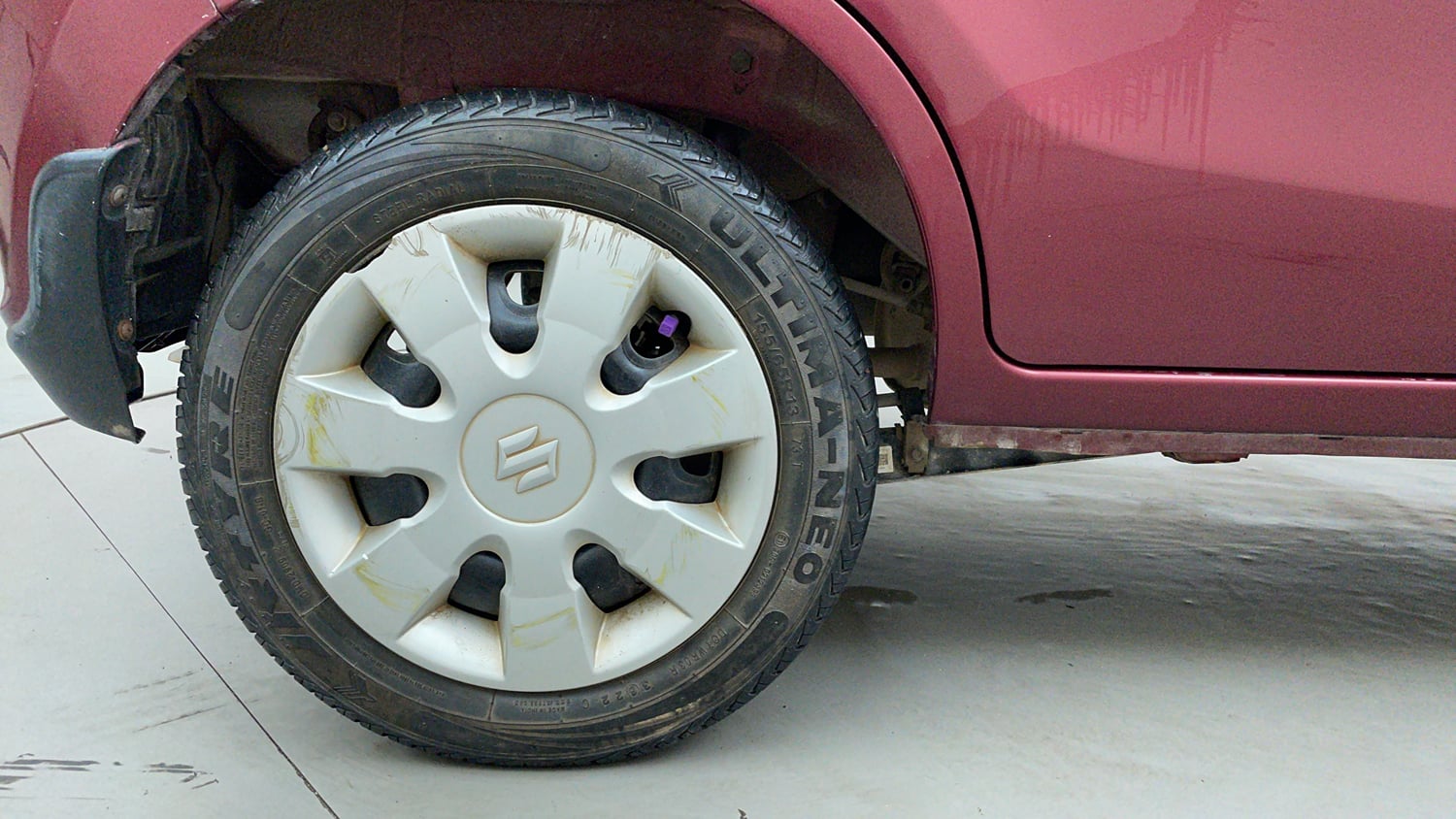Used 2017 maruti-suzuki Alto K10 VXi (O) AMT Petrol Automatic tyres RIGHT REAR TYRE RIM VIEW