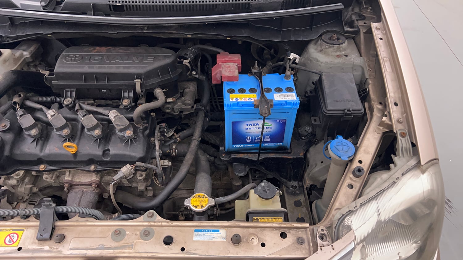 Used 2013 Toyota Etios G Petrol Manual engine ENGINE LEFT SIDE VIEW