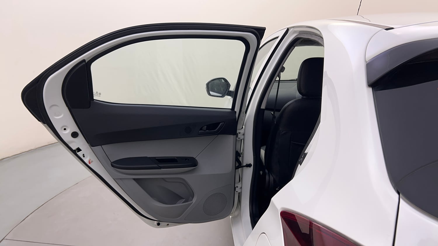 Used 2021 Tata Tiago XT Petrol Manual interior LEFT REAR DOOR OPEN VIEW