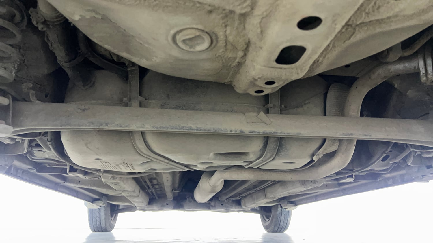 Used 2013 Maruti Suzuki Swift LXi Petrol Manual extra REAR UNDERBODY VIEW (TAKEN FROM REAR)