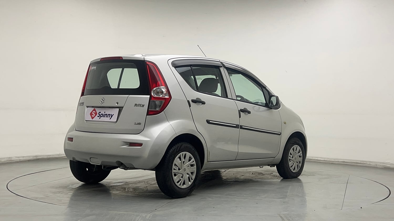 Used 2013 Maruti Suzuki Ritz Lxi BS-IV Petrol Manual exterior RIGHT REAR CORNER VIEW