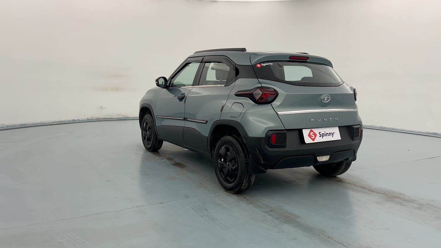 Used 2022 Tata Punch Adventure MT Petrol Manual exterior LEFT REAR CORNER VIEW