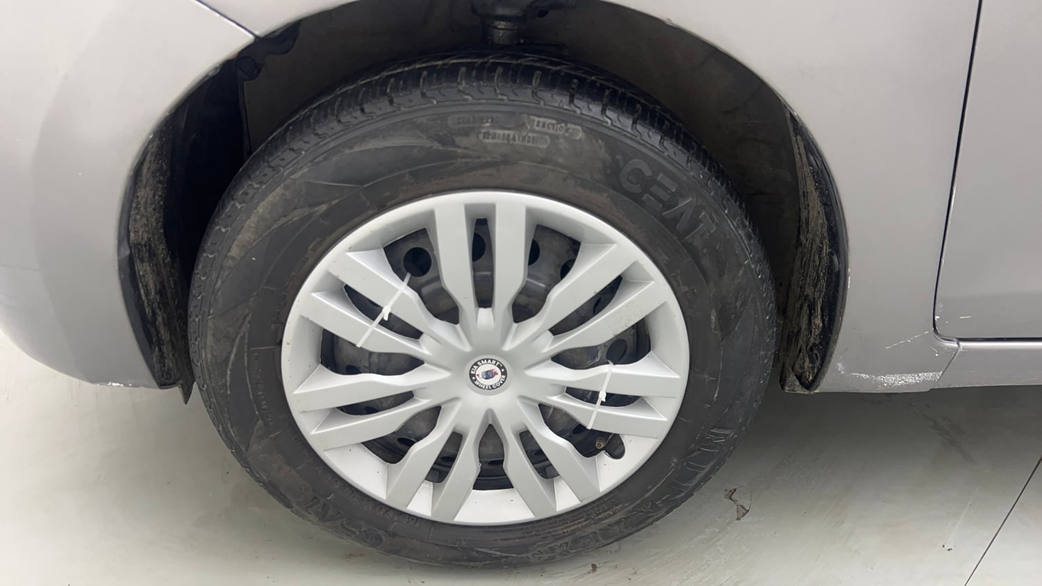 Used 2016 Maruti Suzuki Celerio VXi CNG Cng Manual tyres LEFT FRONT TYRE RIM VIEW