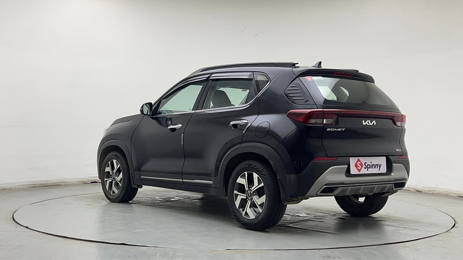 Used 2021 Kia Sonet HTX 1.0 iMT Petrol Manual exterior LEFT REAR CORNER VIEW