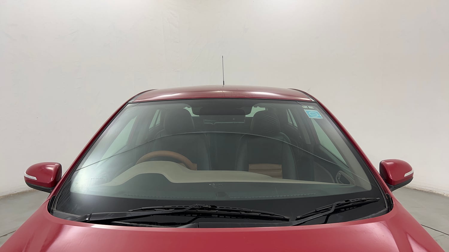 Used 2015 Hyundai Elite i20 Asta 1.2 Petrol Manual exterior FRONT WINDSHIELD VIEW