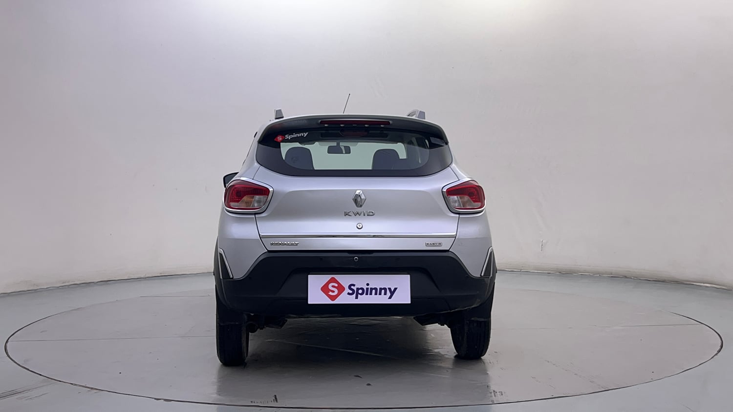Used 2017 Renault Kwid 1.0 RXT AMT Petrol Automatic exterior BACK VIEW