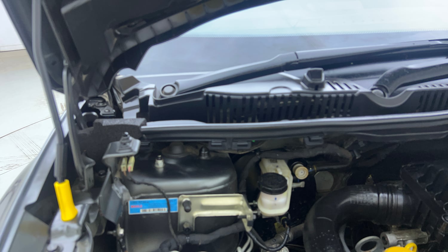 Used 2024 Tata Nexon Fearless Plus 1.2 Revotron Petrol 7DCA DT Petrol Automatic engine ENGINE RIGHT SIDE HINGE & APRON VIEW